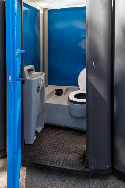 Best Temporary restroom rental  in Hometown, IL
