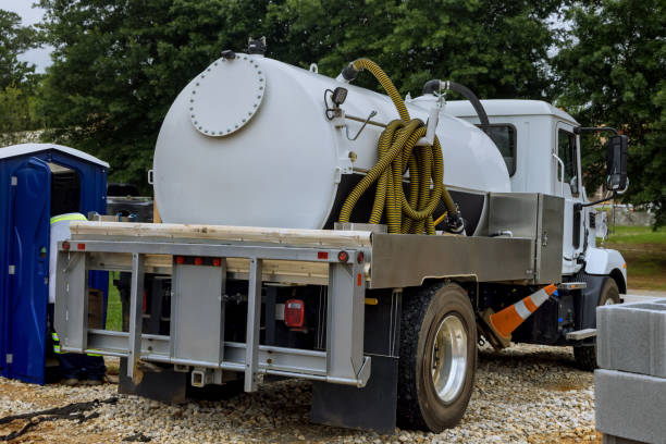 Best Portable bathroom rental  in Hometown, IL